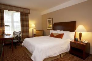 Fairfield & By Marriott Toronto Hotel Mississauga
